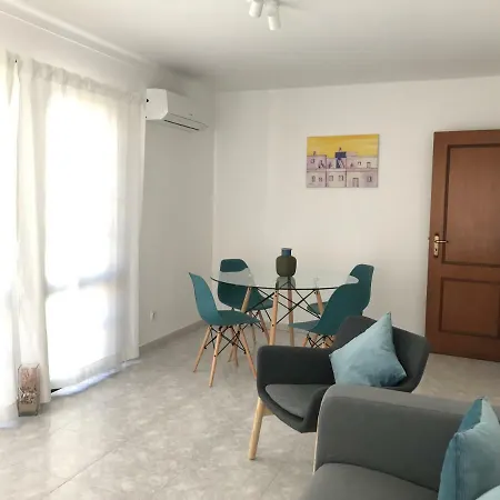 Ria Flat * Olhão